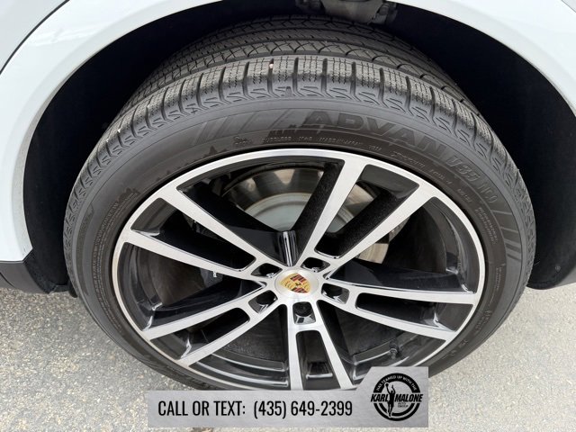 Used 2024 Porsche Cayenne image 20