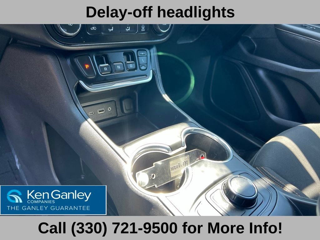 Used 2019 GMC Terrain SLE FWD image 32