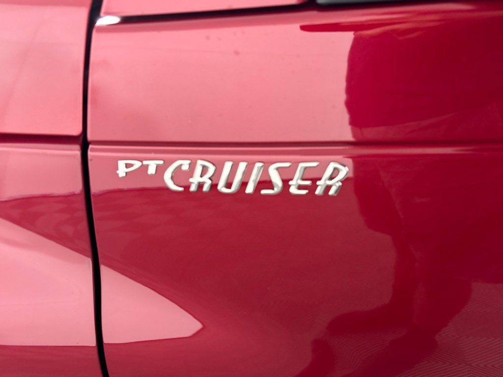 Used 2005 Chrysler PT Cruiser GT FWD image 3