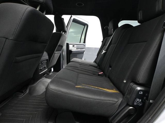 Used 2017 Ford Expedition XLT image 37