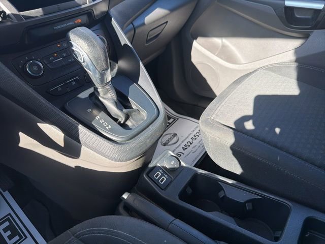 Used 2021 Ford Transit Connect XLT image 26