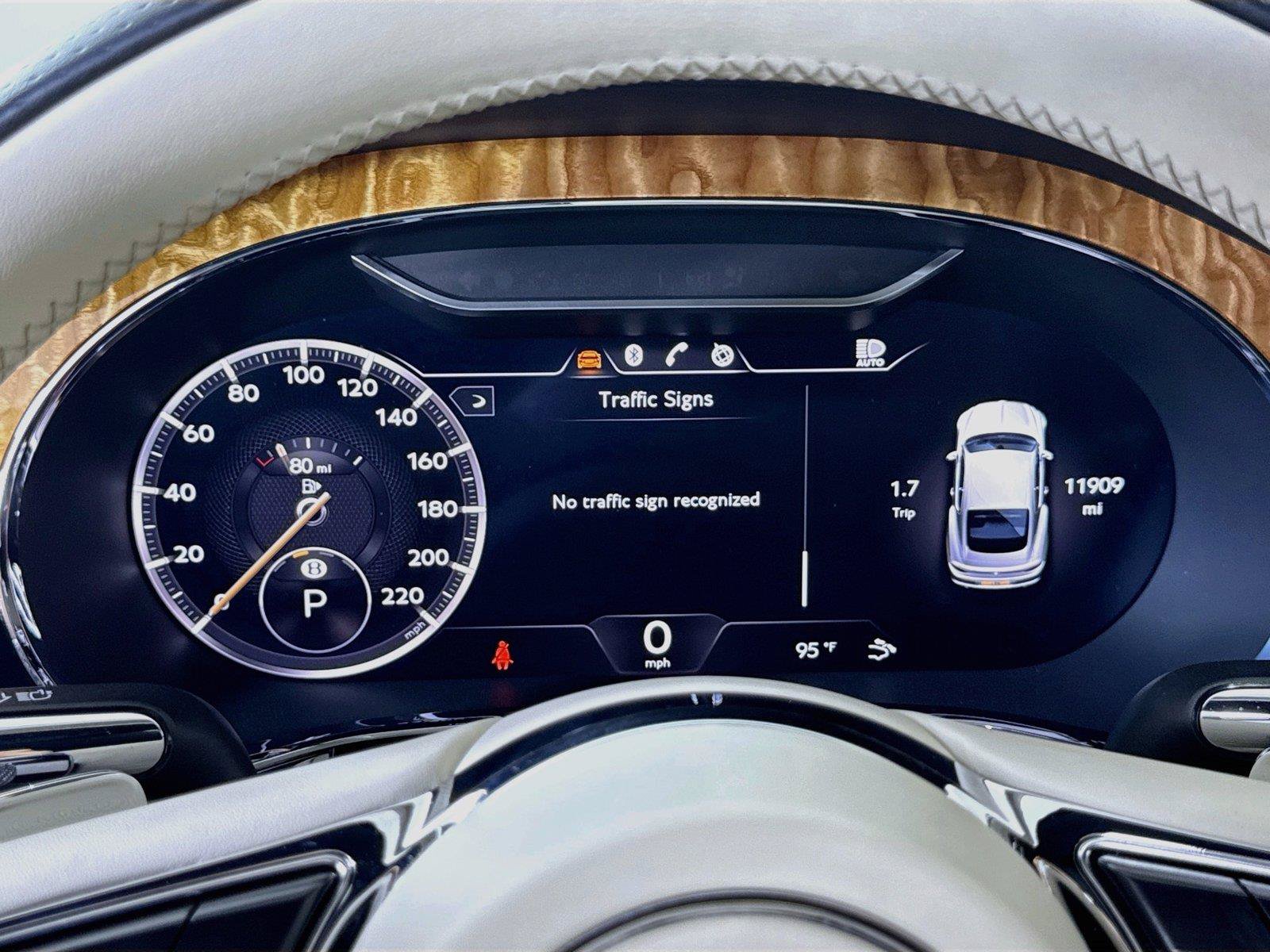 Used 2023 Bentley Continental GT V8 AWD/4WD image 16