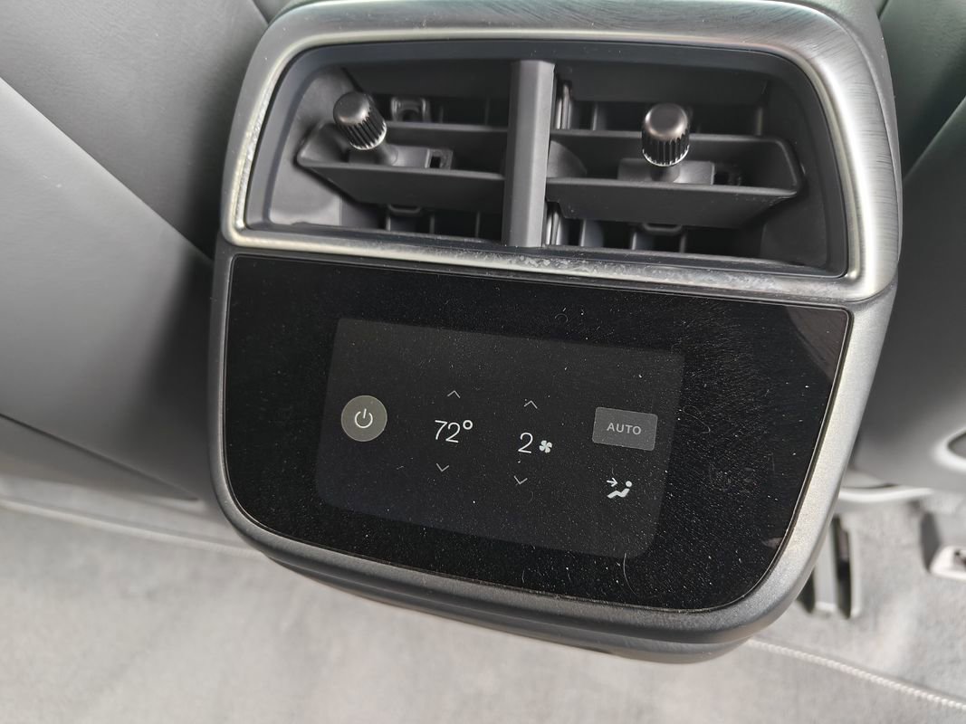 Used 2024 Lucid Air Pure image 16