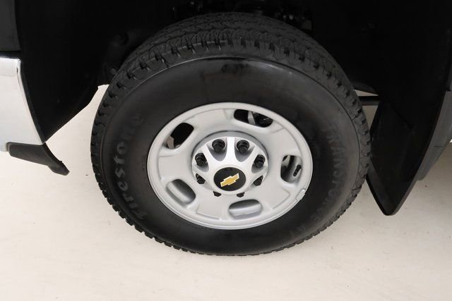 Used 2025 Chevrolet Silverado 2500 W/T w/ WT Convenience Package image 6