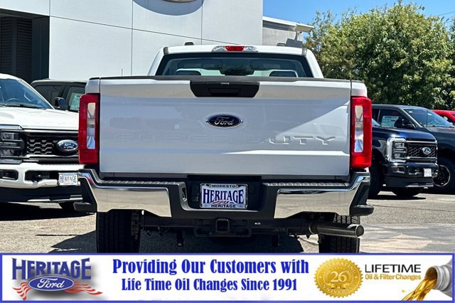 Used 2025 Ford F250 XL w/ XL Chrome Package image 5