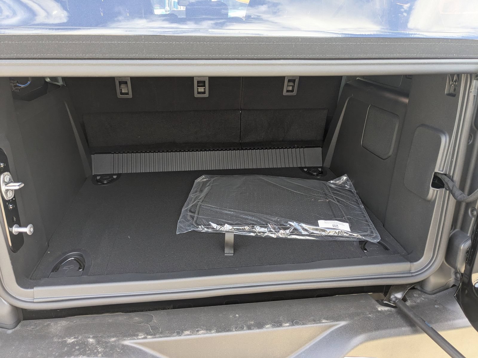 New 2025 Ford Bronco Outer Banks w/ Sasquatch Package AWD/4WD image 13