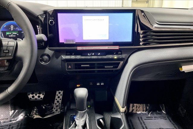 New 2026 Toyota Camry SE AWD/4WD image 7