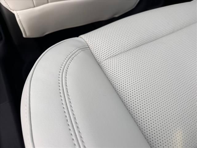 New 2026 Buick Envision Avenir image 23