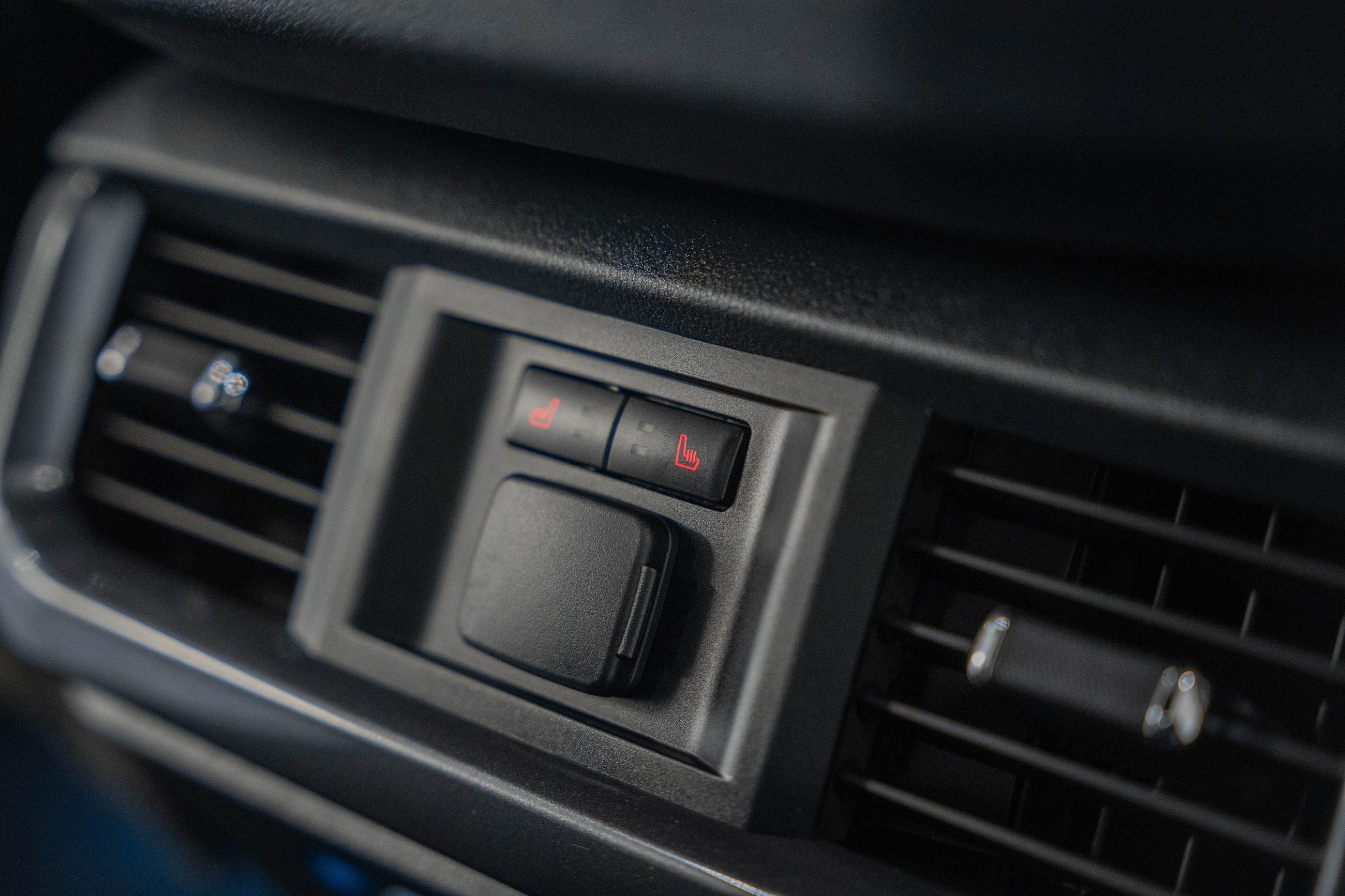 Certified 2023 Ford F150 Lariat w/ Equipment Group 502A High image 44