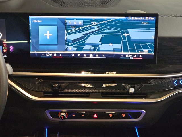 Used 2025 BMW X7 xDrive40i w/ M Sport Package image 14