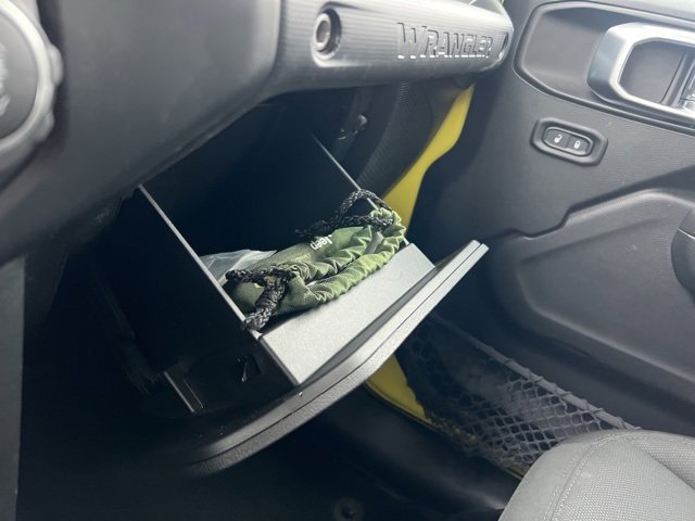 Used 2023 Jeep Wrangler Willys image 19