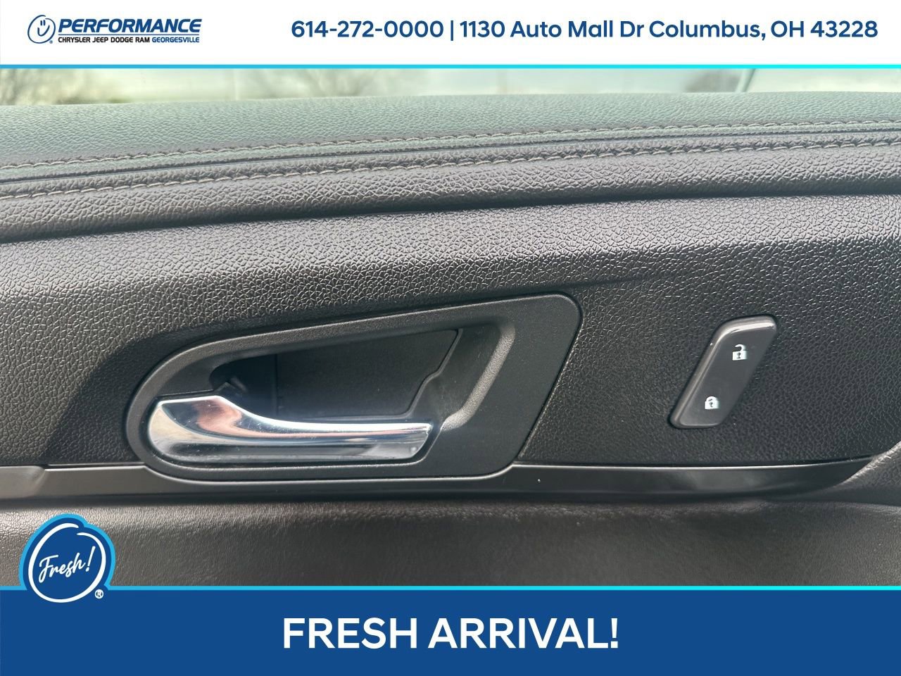 Used 2017 Chevrolet Traverse LT image 12