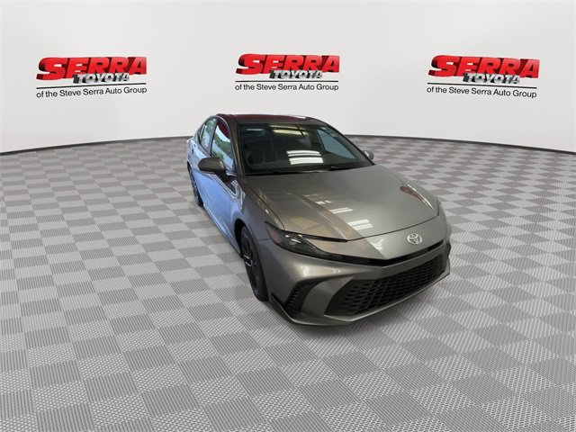 New 2025 Toyota Camry SE image 3