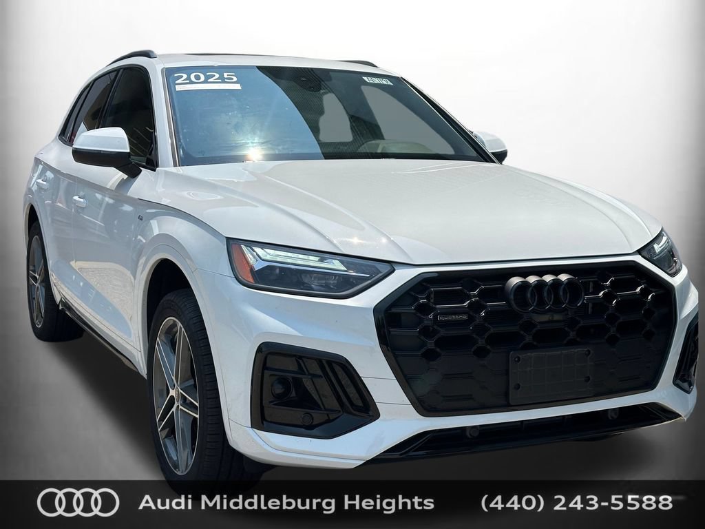 Used 2025 Audi Q5 e Premium Plus w/ Premium Plus Package