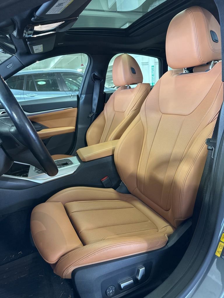 Certified 2023 BMW i4 eDrive35 w/ Premium Package image 10