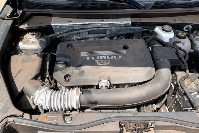 Used 2024 Cadillac XT4 Premium Luxury FWD image 29