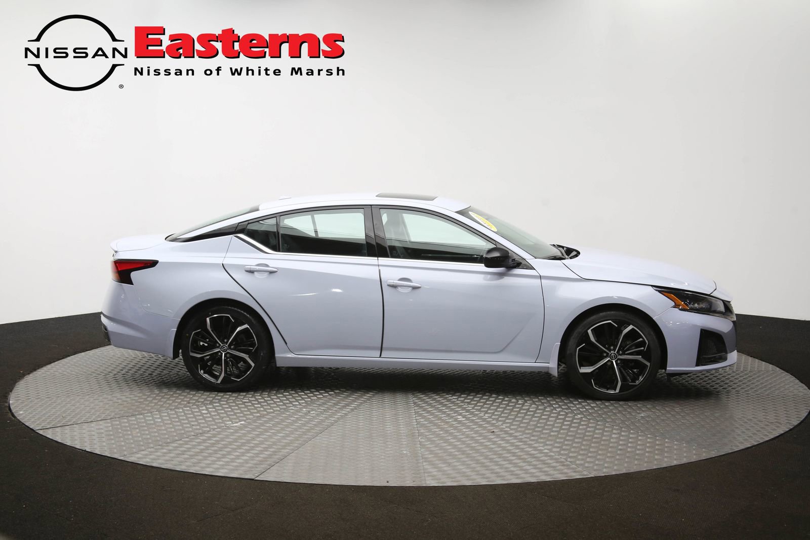Used 2023 Nissan Altima 2.5 SR w/ SR Premium Package FWD image 45
