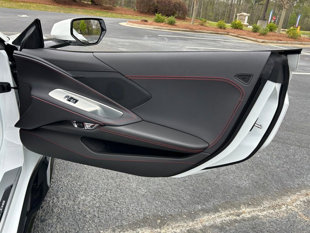 Used 2024 Chevrolet Corvette Z06 RWD image 60