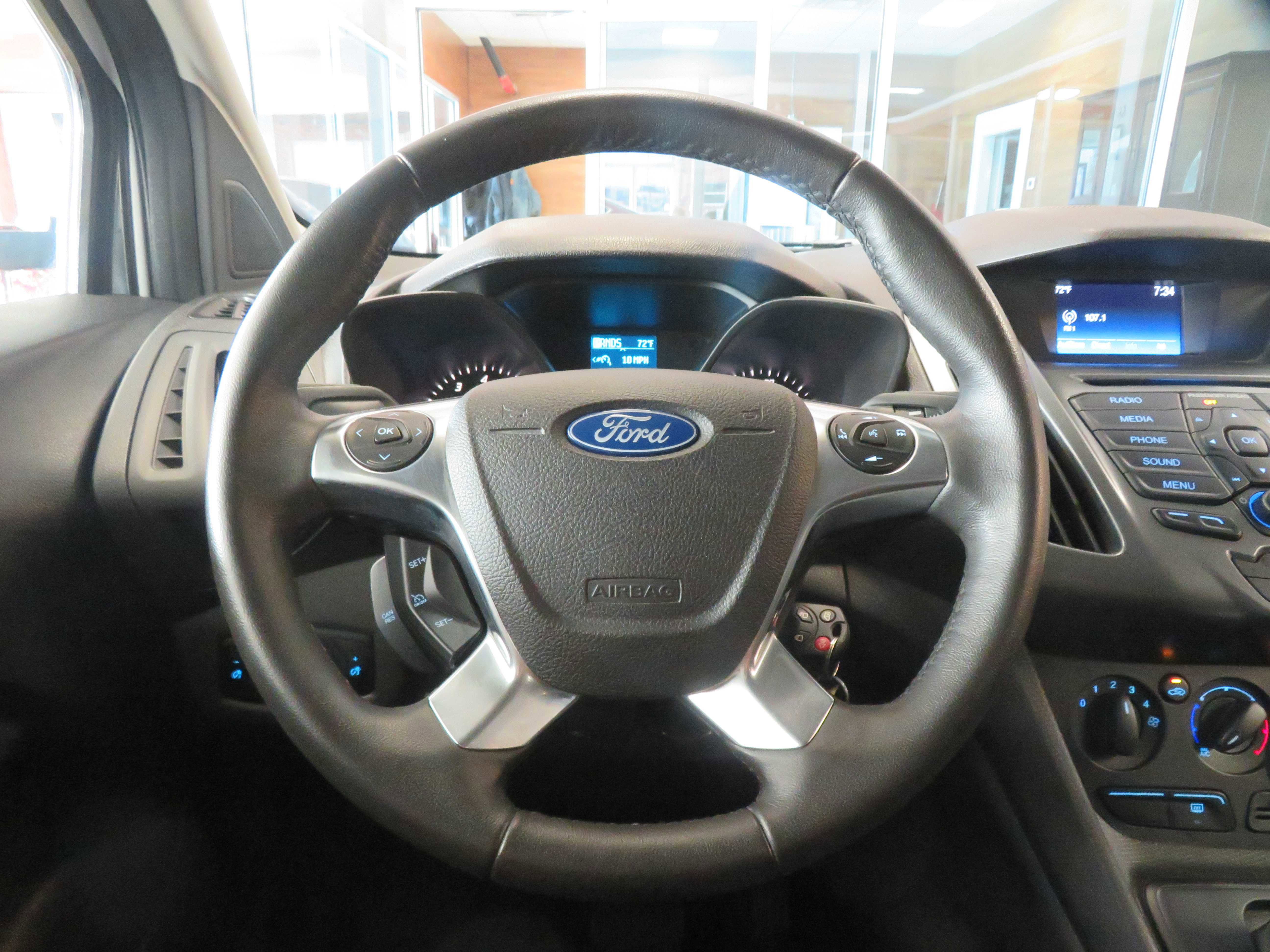 Used 2016 Ford Transit Connect XL image 27