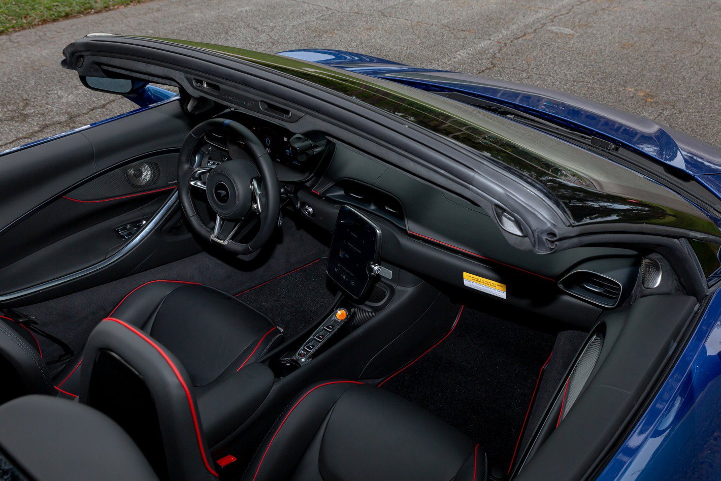 New 2025 McLaren Artura Spider image 29