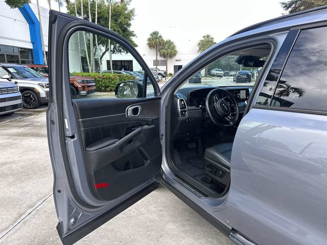Used 2023 Kia Sorento SX FWD image 22