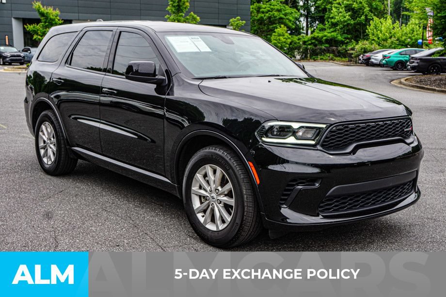 Used 2025 Dodge Durango GT RWD image 3