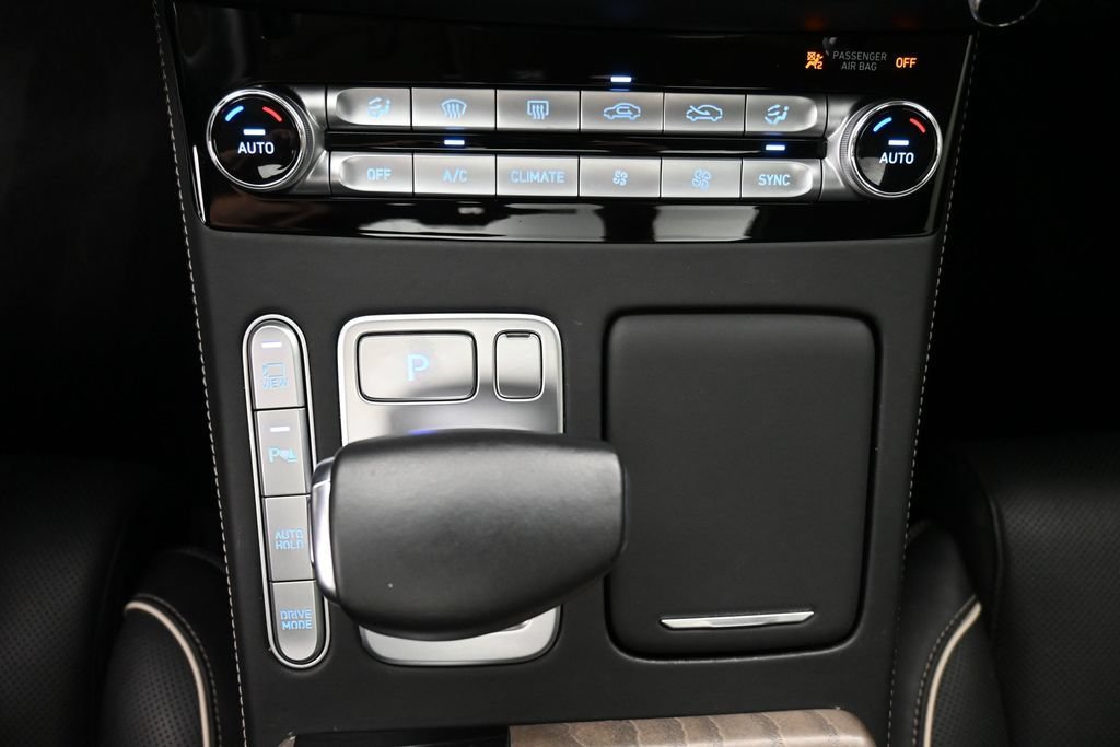 Used 2022 Genesis G90 5.0 Ultimate AWD/4WD image 17