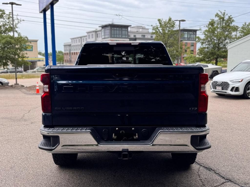 Used 2019 Chevrolet Silverado 1500 LT w/ All-Star Edition AWD/4WD image 5