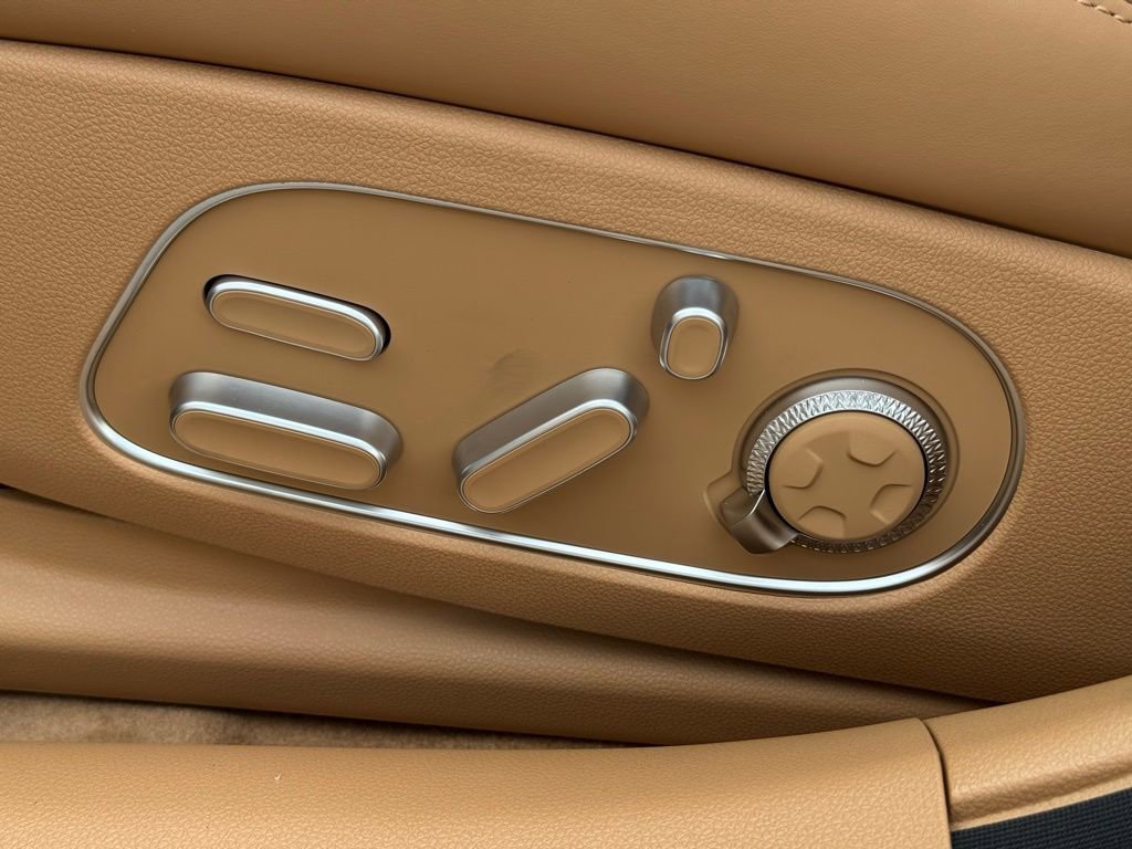 New 2026 Genesis G90 3.5T image 41