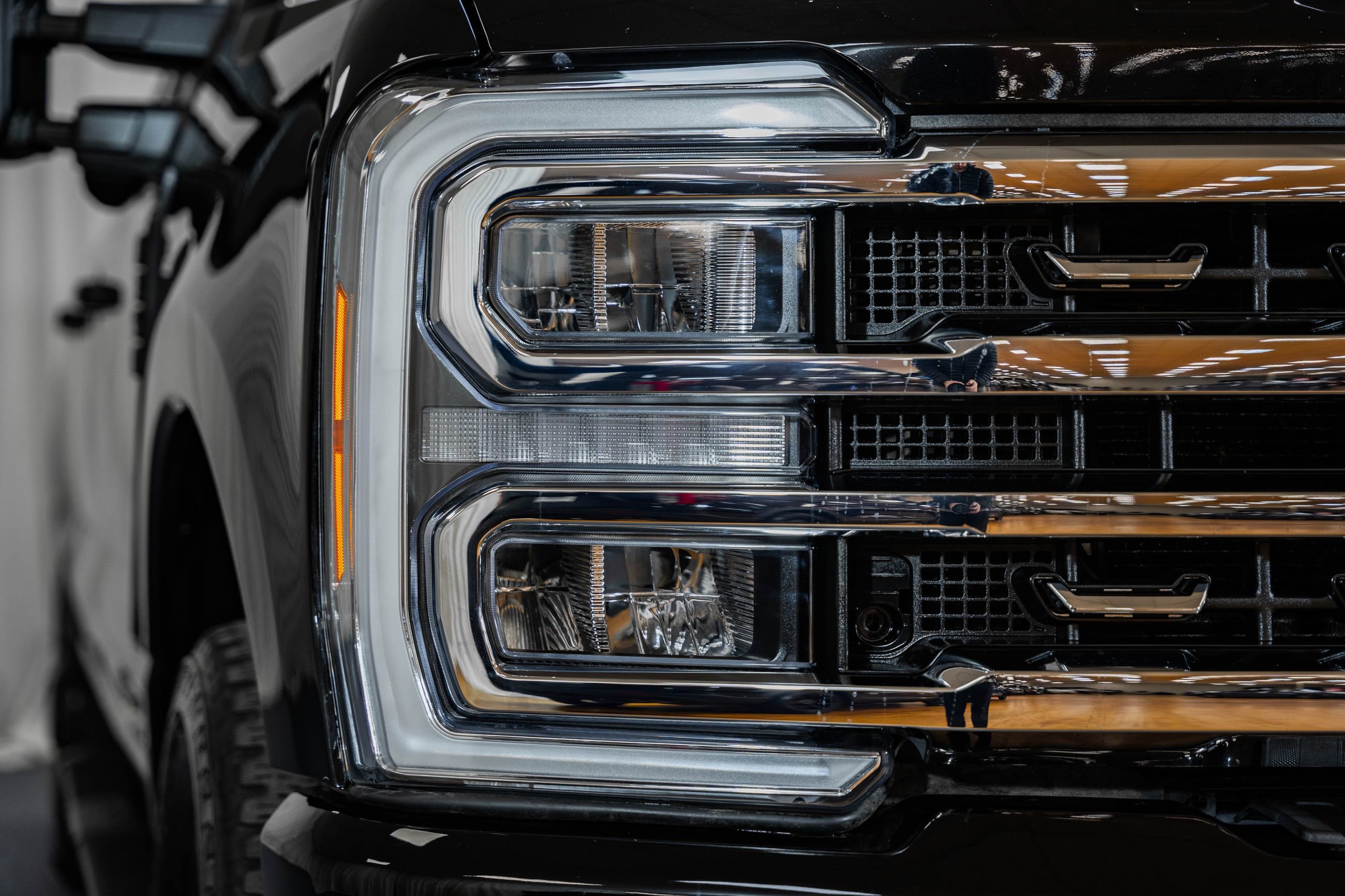 Used 2023 Ford F350 Lariat w/ Lariat Ultimate Package image 14