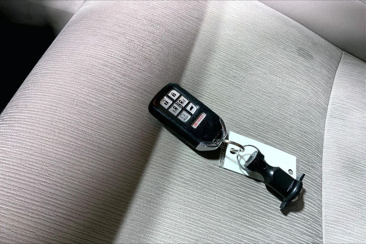 Used 2018 Honda Odyssey EX image 15