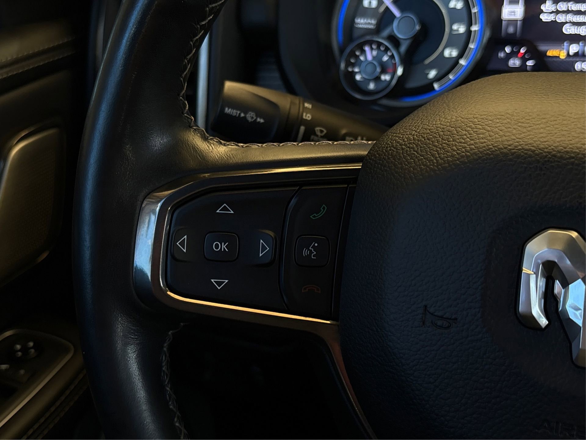 Used 2021 RAM 1500 Limited w/ Night Edition image 28