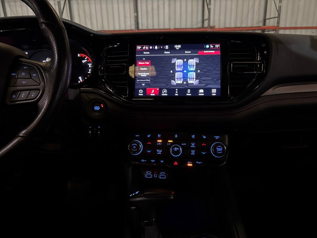 Used 2024 Dodge Durango GT image 17