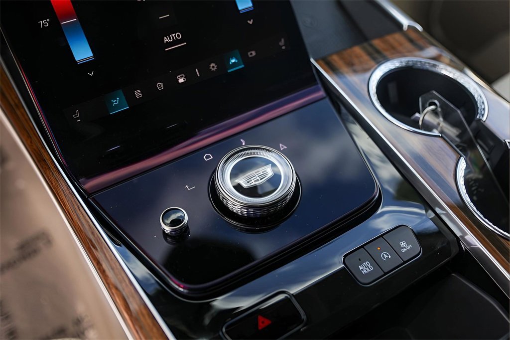 Certified 2025 Cadillac Escalade Sport Platinum image 19