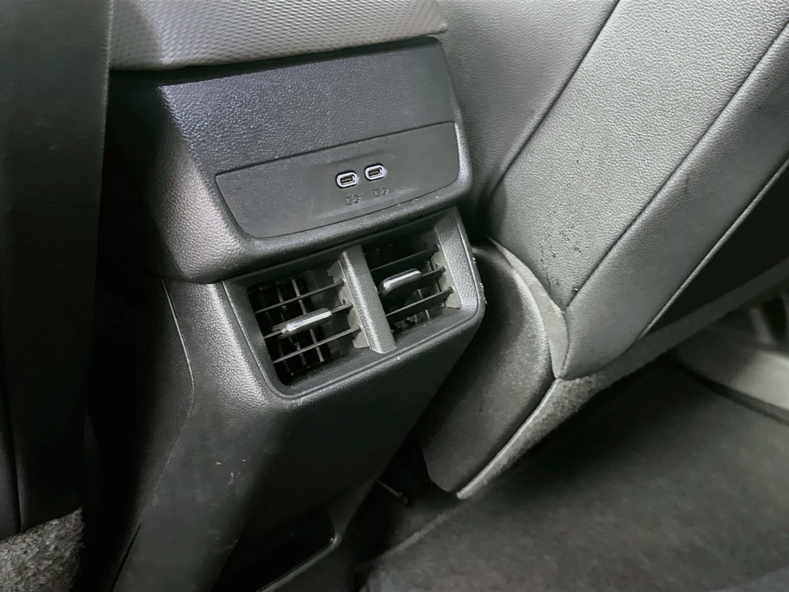 Used 2025 Chevrolet Equinox LT w/ Convenience Package II AWD/4WD image 26