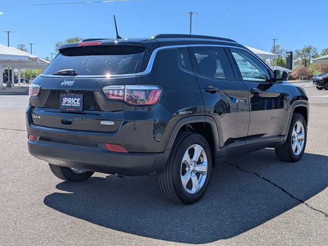 Used 2017 Jeep Compass Latitude image 5