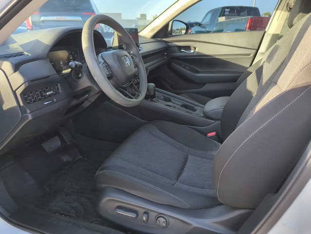 Used 2023 Honda Accord EX image 6