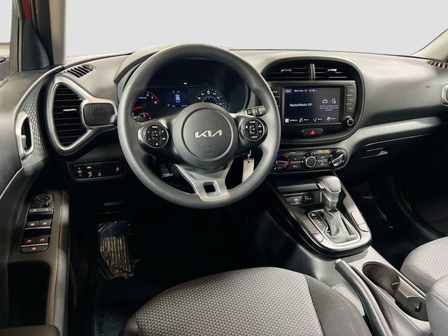 Certified 2022 Kia Soul LX w/ Technology Package image 20