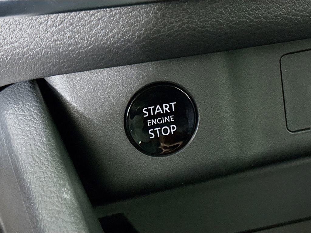 New 2026 Nissan Rogue SV w/ Cold Weather Package AWD/4WD image 19