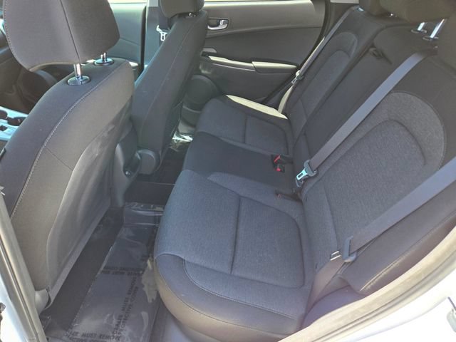 Used 2023 Hyundai Kona SE FWD image 14