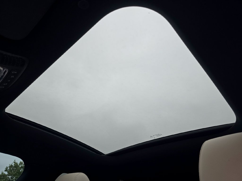 Certified 2023 Mercedes-Benz CLA 250 4MATIC image 3
