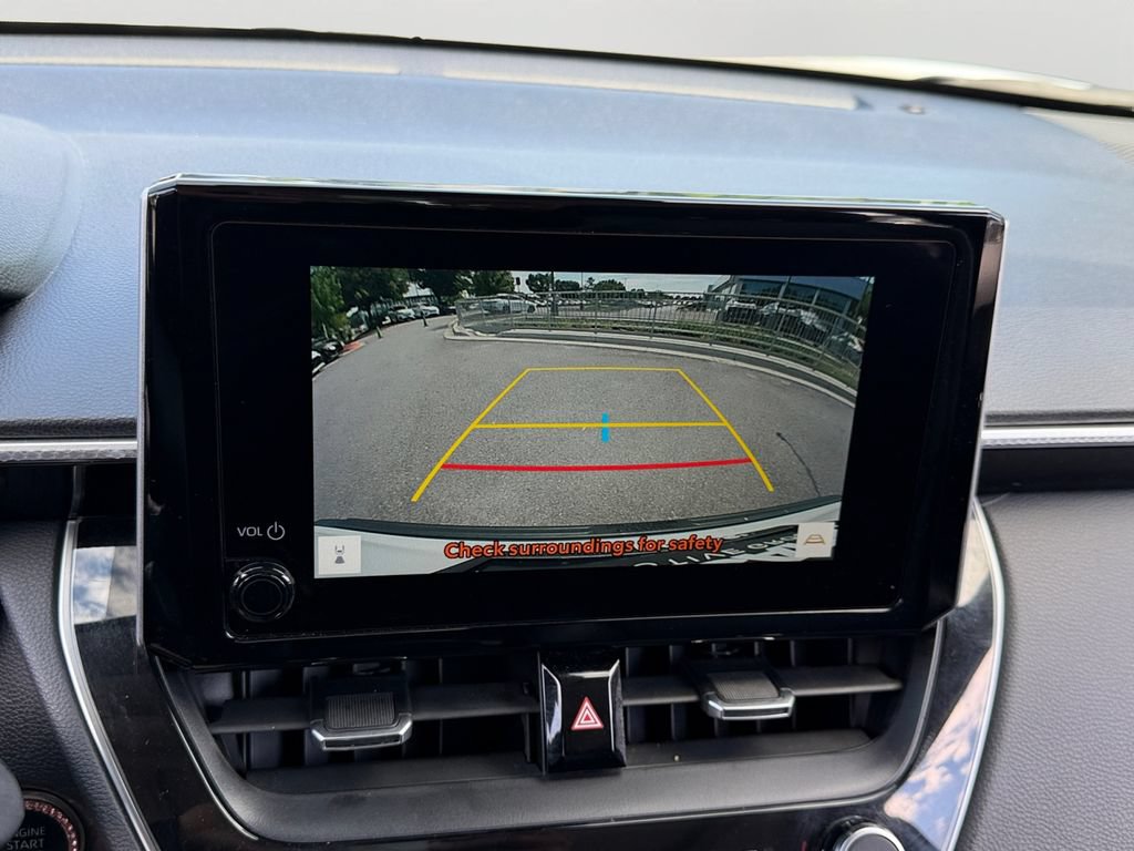 Used 2023 Toyota Corolla Cross XLE w/ Convenience Package AWD/4WD image 20