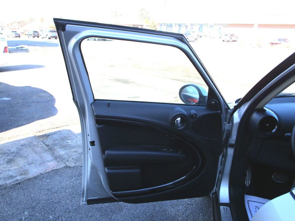 Used 2014 MINI Cooper Countryman S image 29