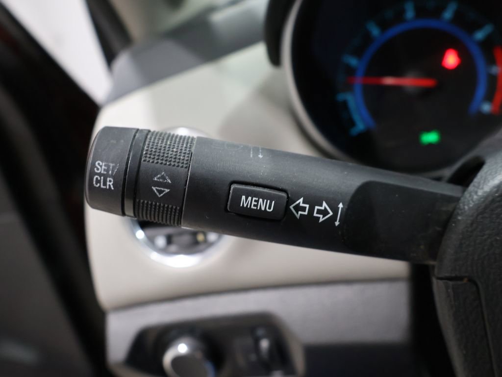 Used 2012 Chevrolet Cruze Eco image 29