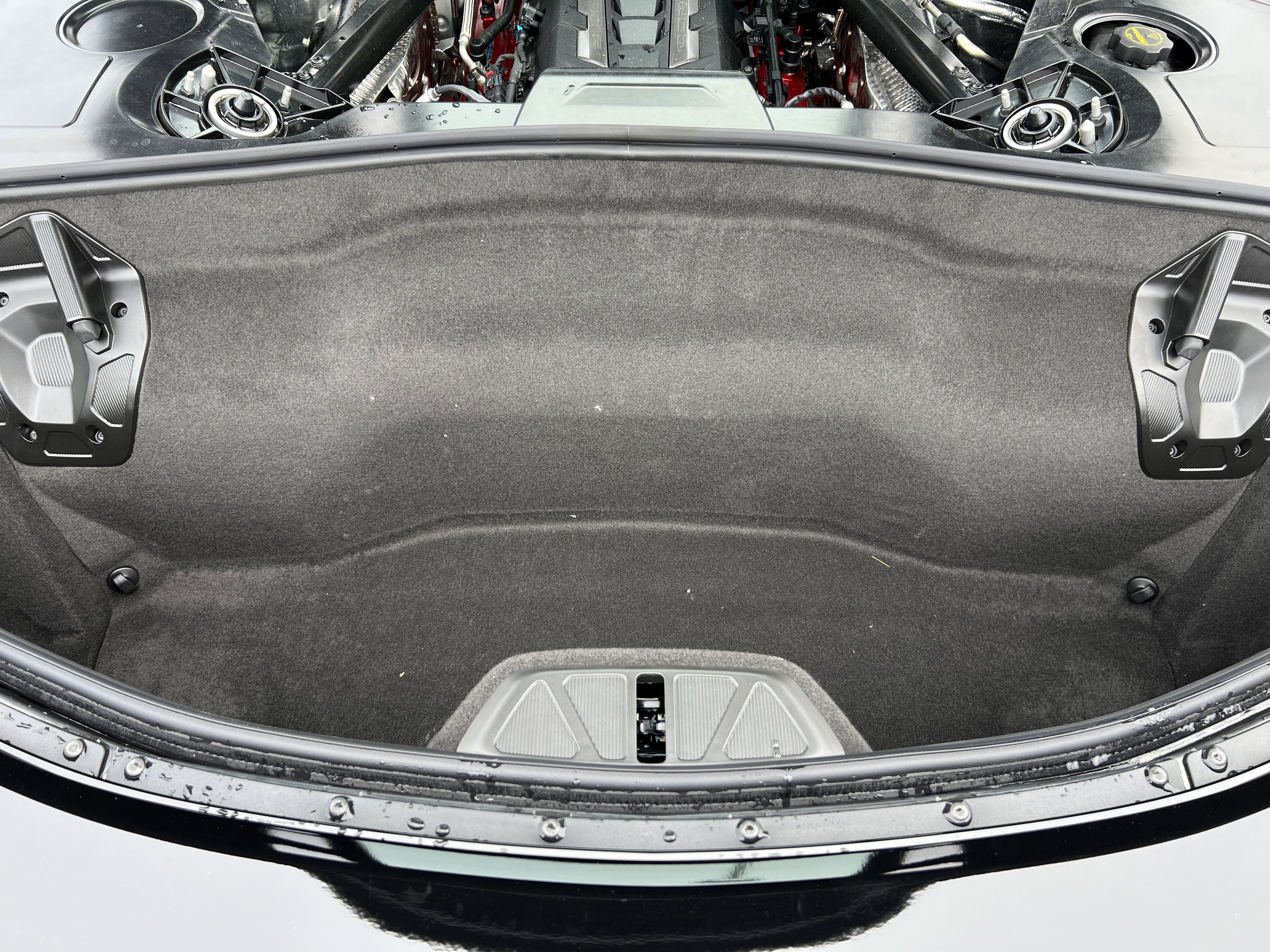 New 2026 Chevrolet Corvette Stingray Coupe w/ Battery Protection Package RWD image 23