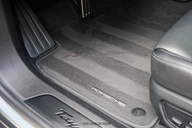 Used 2024 Porsche Taycan GTS AWD/4WD image 23