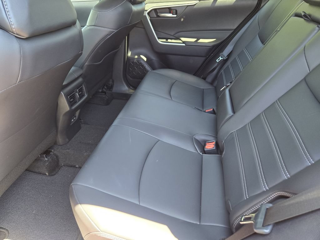 Used 2024 Toyota RAV4 XLE Premium FWD image 31