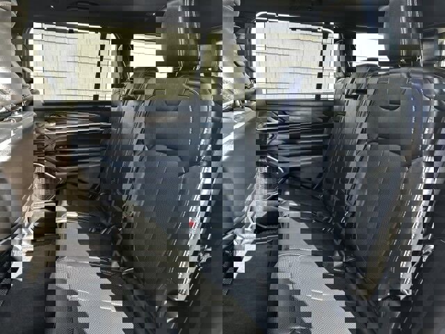 Used 2025 Jeep Grand Cherokee L Overland w/ Advanced Protech Group III image 22