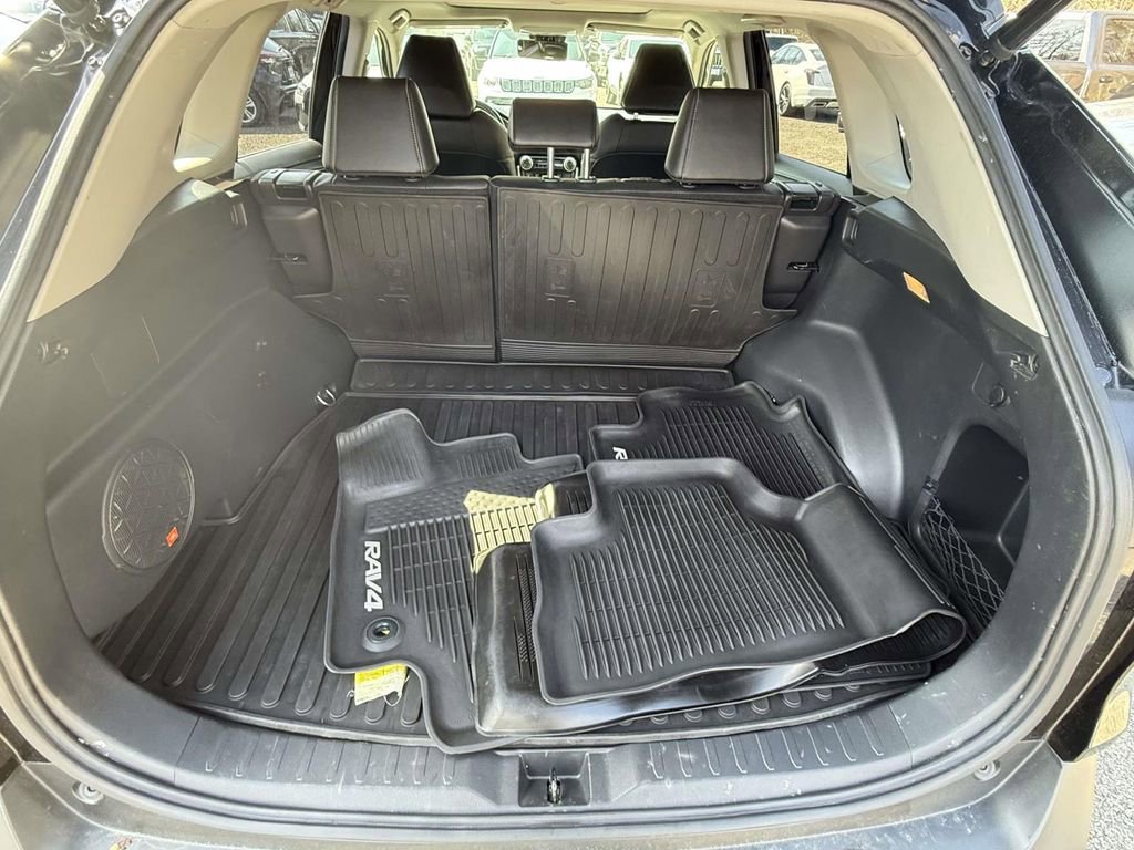 Used 2019 Toyota RAV4 Limited w/ Advanced Technology Package AWD/4WD image 11