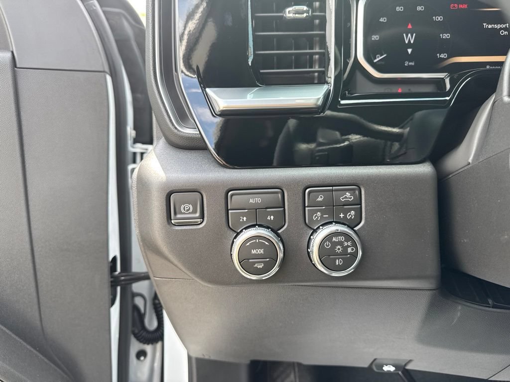 New 2026 GMC Sierra 1500 SLT w/ SLT Premium Plus Package AWD/4WD image 14
